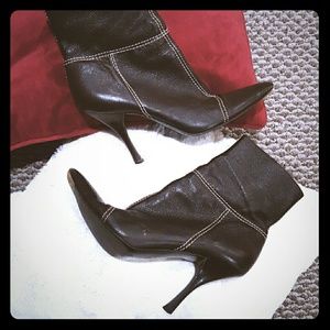 BCBG pointe toe boots Size 7.5